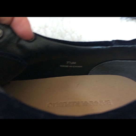 NWOT Banana Republic Blue Velvet Sneakers - Picture 5 of 5